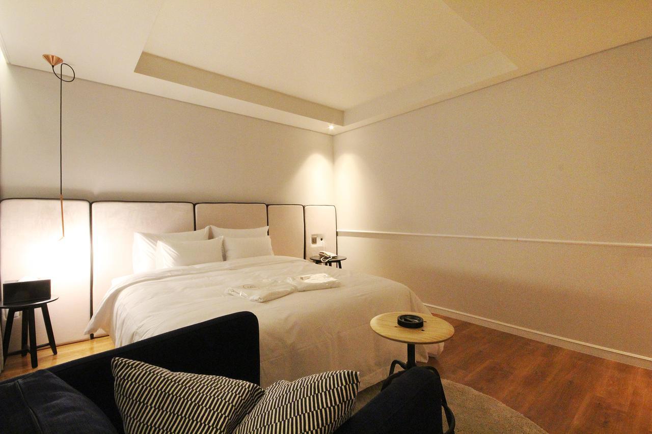 Hotel Londoner Hwamyeong Пусан Екстер'єр фото