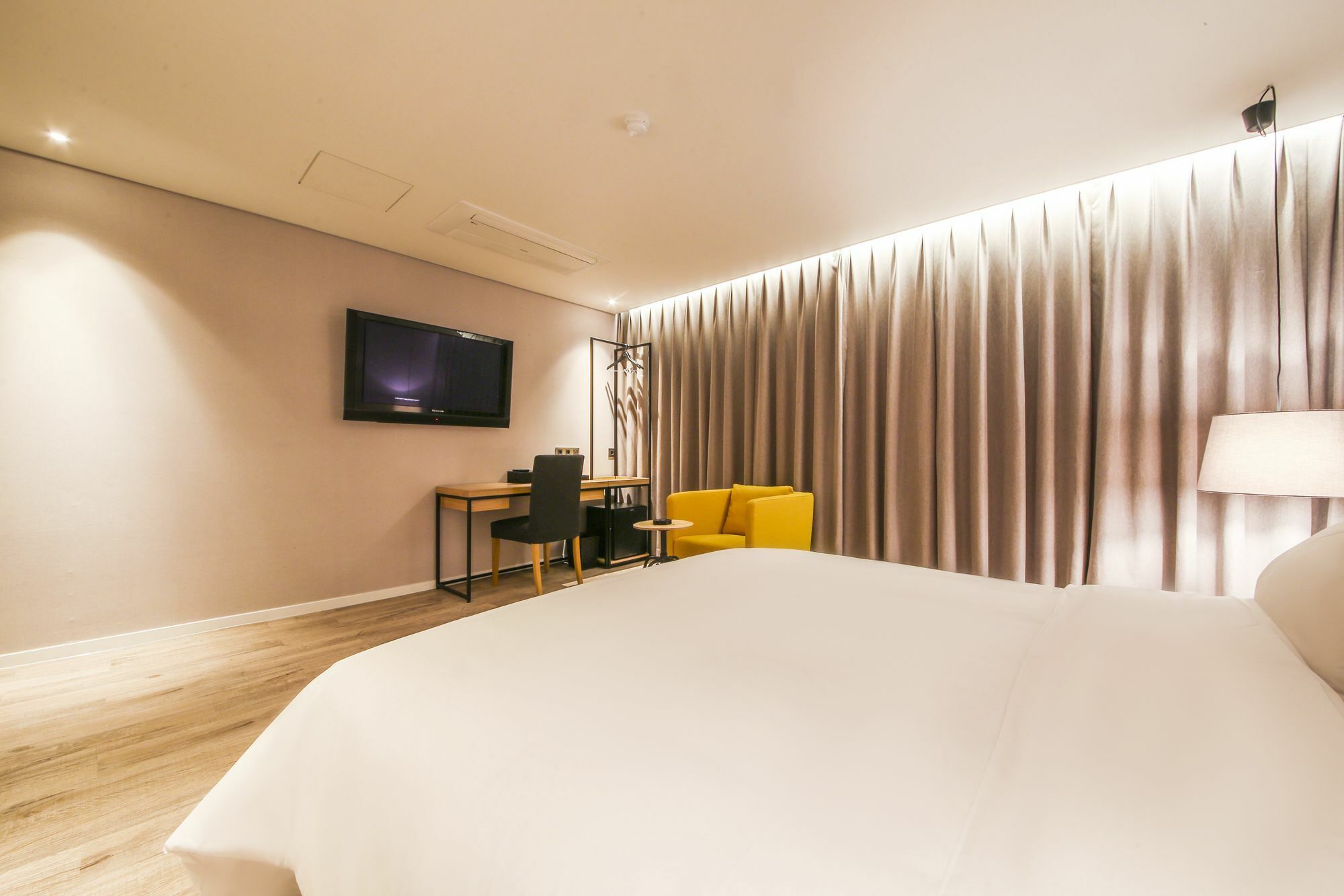 Hotel Londoner Hwamyeong Пусан Екстер'єр фото